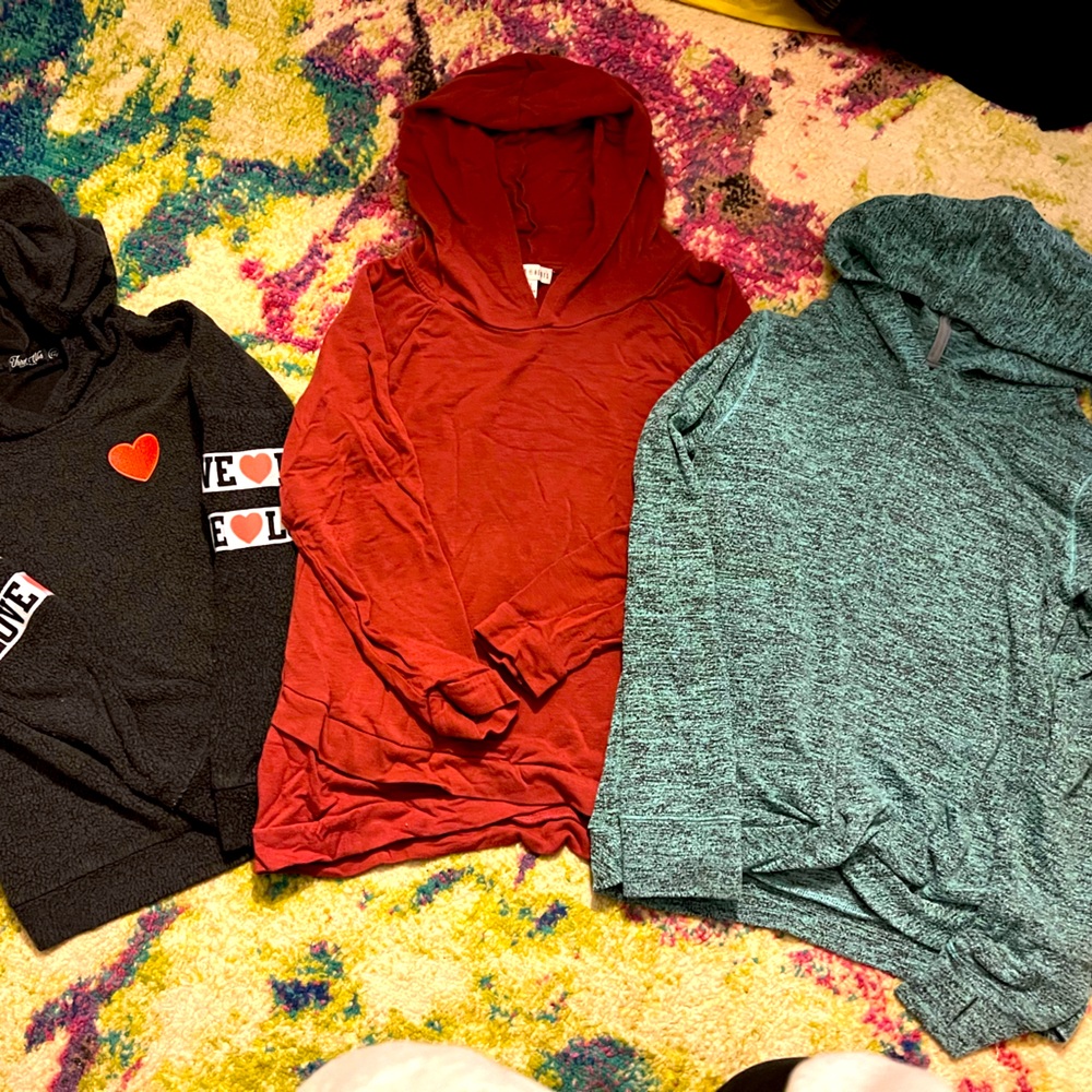Bundle of 3 long sleeve hooded shirts